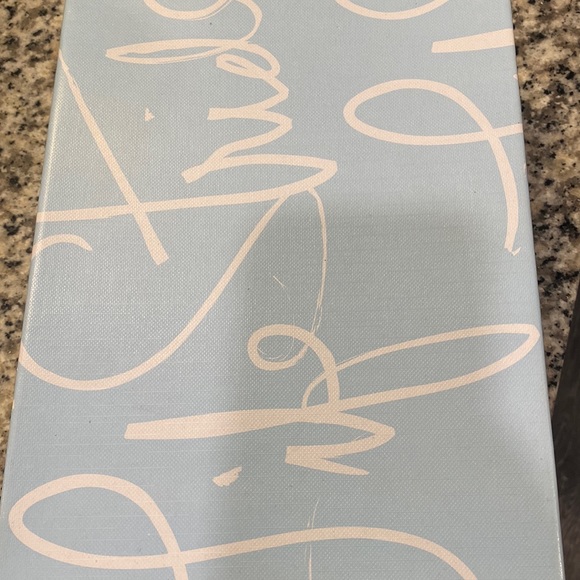 Shoes - Picture 2 of 4